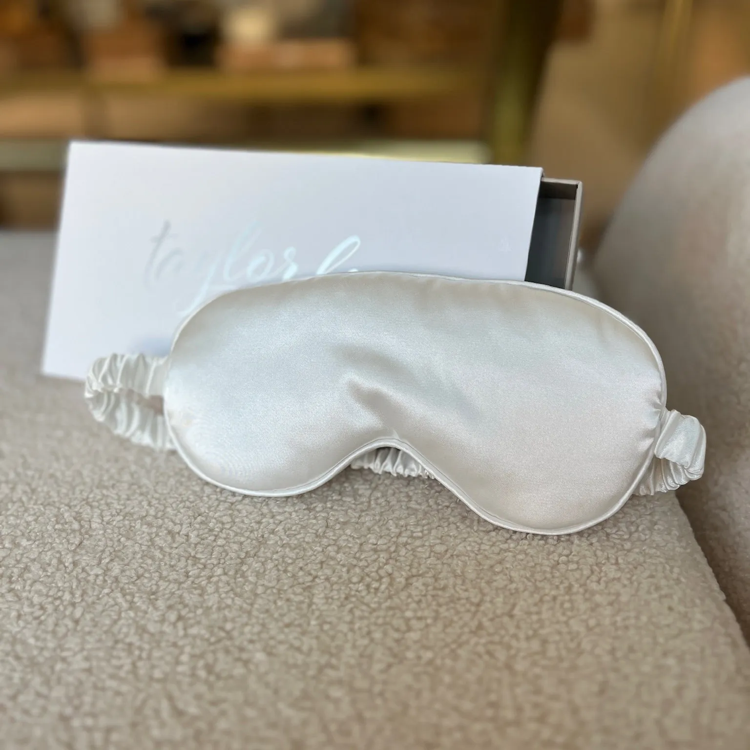 Mulberry White Silk Sleepmask